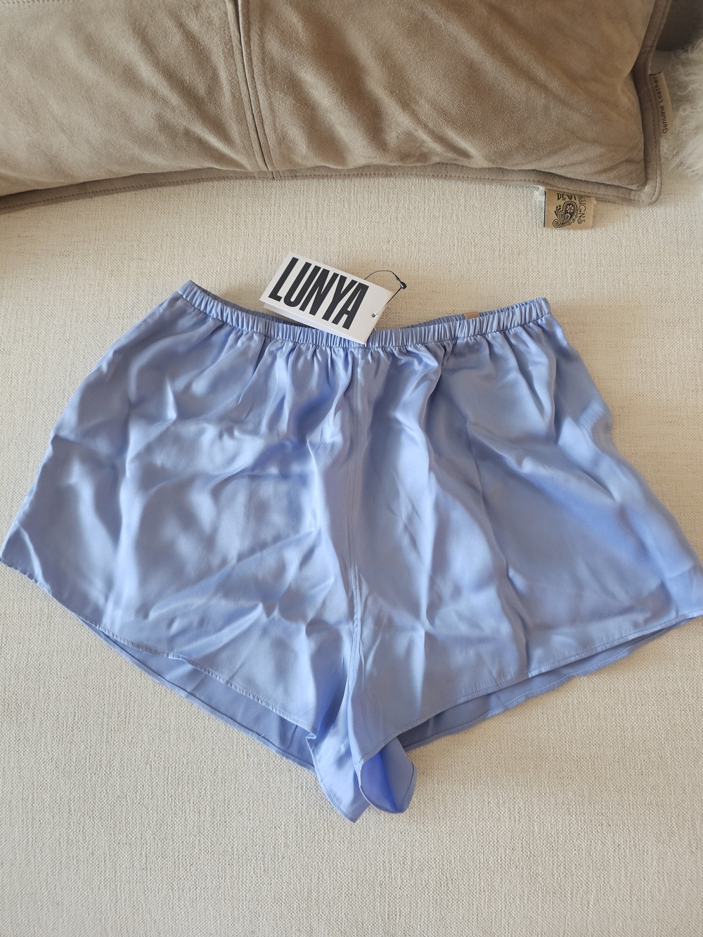Lunya Women's Light Blue Silk Tap Shorts Sz Xs Periwinkle Sold Out Everywhere!